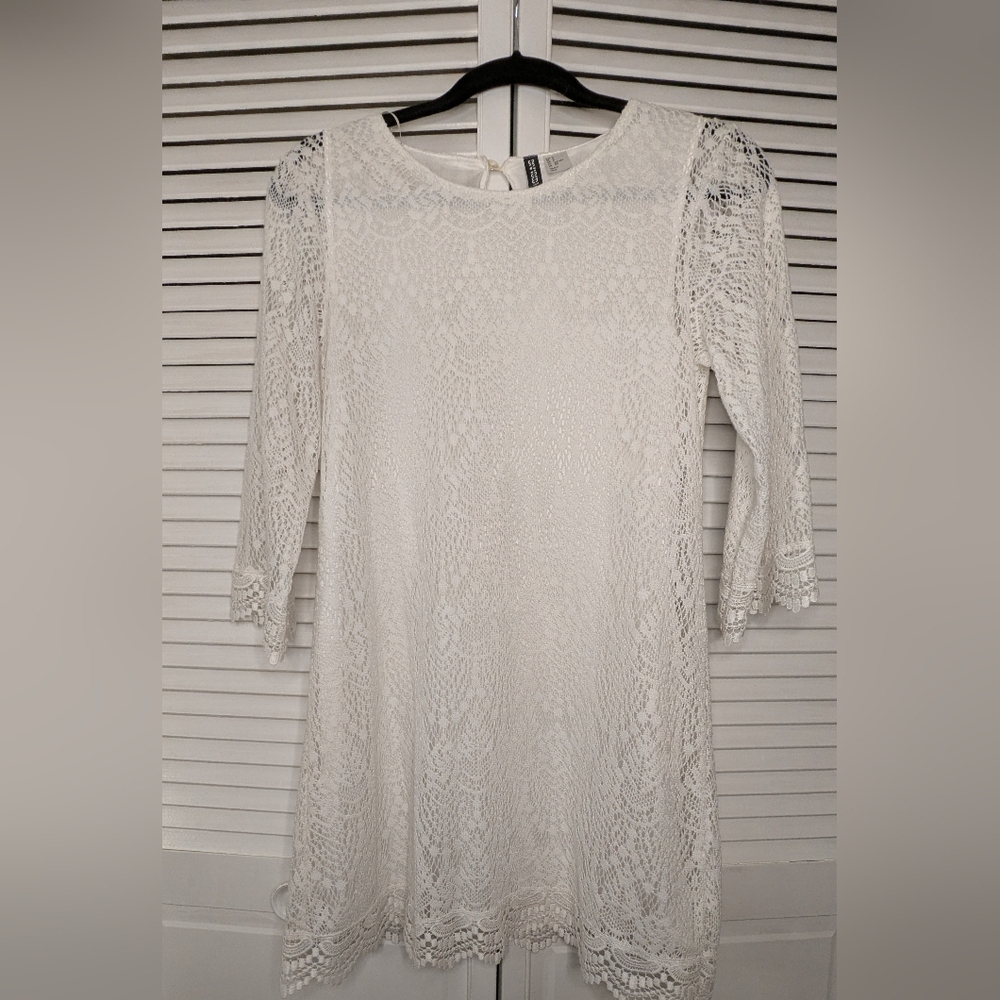 H&M 3/4 Sleeve White Mini Lace Dress Size Small